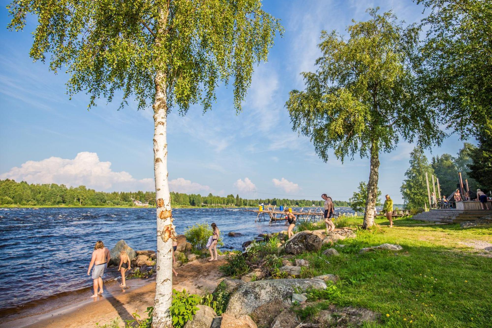 فندق Kukkolaforsen Turist & Konferens المظهر الخارجي الصورة